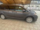 Toyota Sienna 2011 года за 11 200 000 тг. в Атырау – фото 2