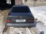 Mercedes-Benz E 220 1994 года за 1 700 000 тг. в Алматы – фото 5