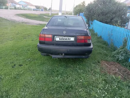 Volkswagen Vento 1993 года за 1 300 000 тг. в Новоишимский – фото 4