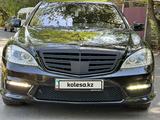 Mercedes-Benz S 500 2007 годаүшін8 500 000 тг. в Алматы – фото 4