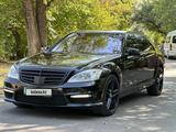 Mercedes-Benz S 500 2007 годаүшін8 500 000 тг. в Алматы