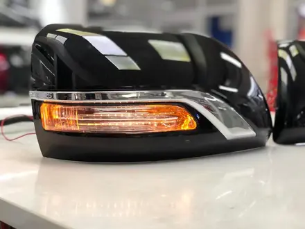 Крышки зеркал с поворотником на Лэнд Крузер 200 2008-2011 за 35 000 тг. в Астана – фото 6