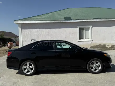 Toyota Camry 2013 года за 5 500 000 тг. в Атырау – фото 5