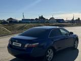 Toyota Camry 2007 года за 3 200 000 тг. в Уральск – фото 3