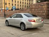 Toyota Camry 2010 года за 9 700 000 тг. в Алматы – фото 2