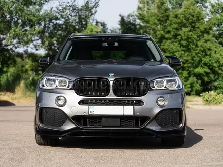 BMW X5 2016 года за 23 900 000 тг. в Алматы – фото 18