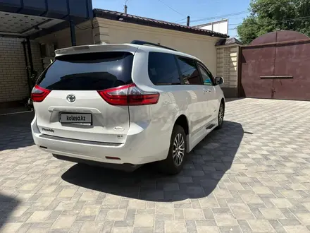 Toyota Sienna 2020 года за 22 500 000 тг. в Алматы – фото 20