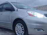 Toyota Sienna 2008 года за 10 800 000 тг. в Актау