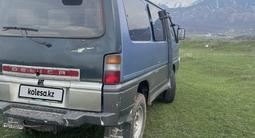 Mitsubishi Delica 1993 годаүшін1 600 000 тг. в Алматы – фото 4