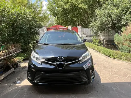 Toyota Sienna 2015 года за 11 900 000 тг. в Актобе – фото 3