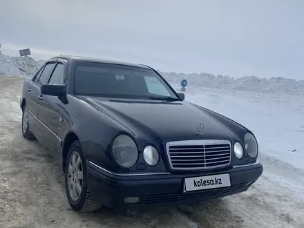 Mercedes-Benz E 320 1997 годаүшін3 000 000 тг. в Актобе