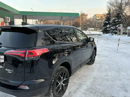 Toyota RAV4 2019 года за 12 500 000 тг. в Алматы – фото 13