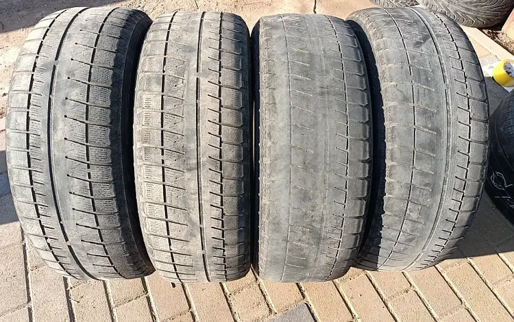 Шины 215/60 R16 — "Bridgestone Blizzak Revo GZ" (Япония), летние. за 35 000 тг. в Астана
