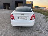 Chevrolet Aveo 2013 года за 1 800 000 тг. в Астана – фото 2