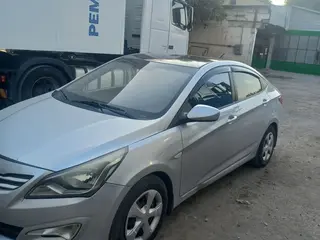Hyundai Accent