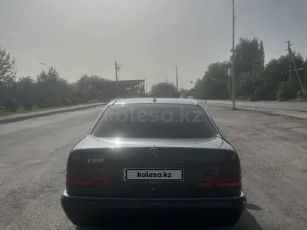 Mercedes-Benz E 320 1998 года за 3 600 000 тг. в Алматы – фото 12