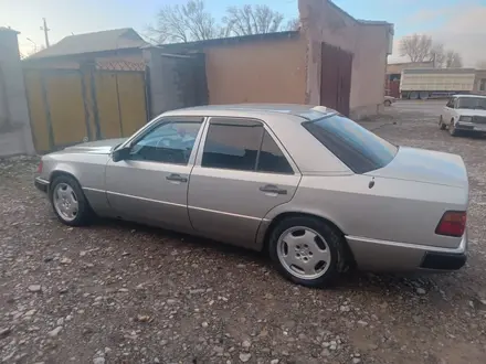 Mercedes-Benz E 200 1989 года за 1 200 000 тг. в Туркестан