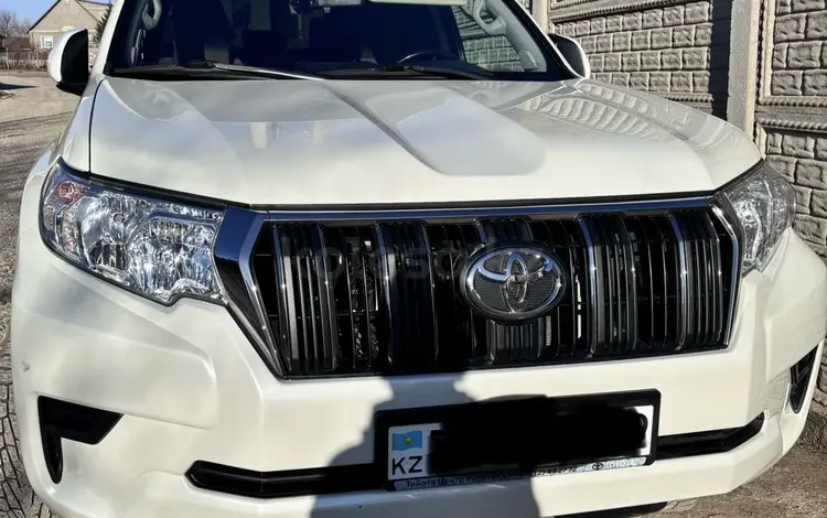 Toyota Land Cruiser Prado 2019 года за 27 000 000 тг. в Караганда