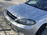 Chevrolet Lacetti 2011 года за 3 100 000 тг. в Атырау – фото 4