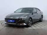 Hyundai Elantra 2021 года за 8 500 000 тг. в Астана