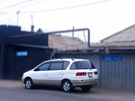 Toyota Ipsum 1997 года за 4 000 000 тг. в Алматы – фото 3