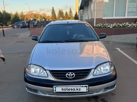 Toyota Avensis 2002 года за 3 000 000 тг. в Кокшетау – фото 2