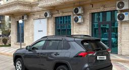 Toyota RAV4 2023 года за 14 700 000 тг. в Актау – фото 3
