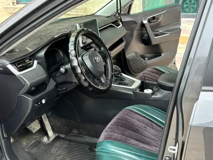 Toyota RAV4 2023 года за 17 000 000 тг. в Актау – фото 13