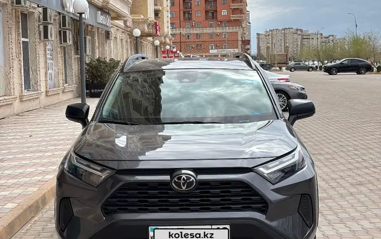 Toyota RAV4 2023 года за 17 000 000 тг. в Актау