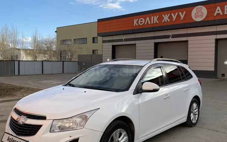 Chevrolet Cruze 2013 годаүшін3 200 000 тг. в Атырау