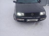 Volkswagen Vento 1995 годаfor1 200 000 тг. в Актобе