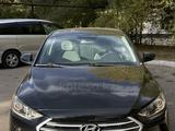 Hyundai Elantra 2017 года за 4 450 000 тг. в Уральск