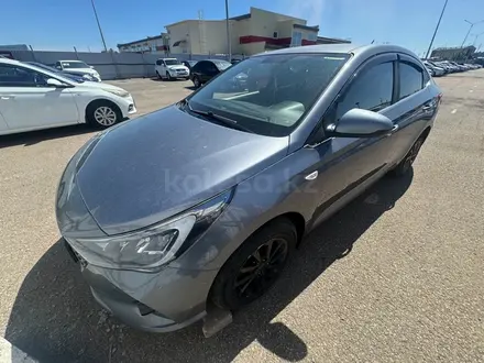 Hyundai Accent 2020 года за 5 933 000 тг. в Астана