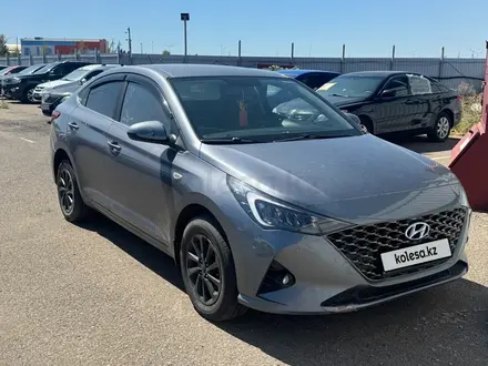 Hyundai Accent 2020 года за 5 933 000 тг. в Астана – фото 3