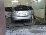Lexus RX 330 2006 года за 7 000 000 тг. в Алматы – фото 3