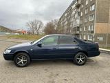 Toyota Camry 1998 года за 3 600 000 тг. в Усть-Каменогорск – фото 3