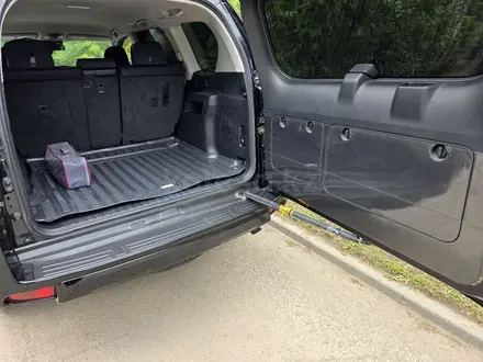 Toyota Land Cruiser Prado 2022 года за 24 500 000 тг. в Актобе – фото 13