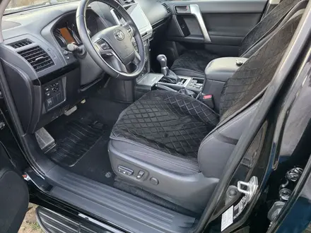 Toyota Land Cruiser Prado 2022 года за 24 500 000 тг. в Актобе – фото 8