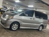 Toyota Alphard 2004 года за 6 800 000 тг. в Астана