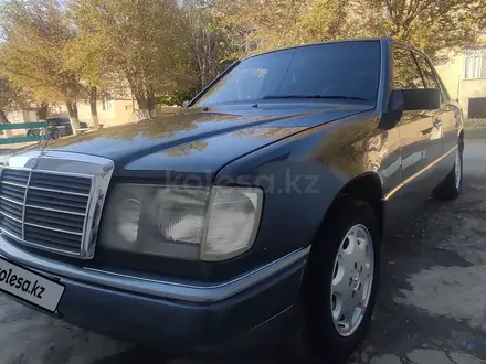 Mercedes-Benz E 300 1992 года за 2 000 000 тг. в Шиели