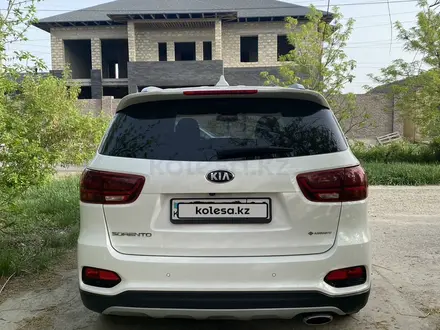 Kia Sorento 2019 года за 13 800 000 тг. в Атырау – фото 4