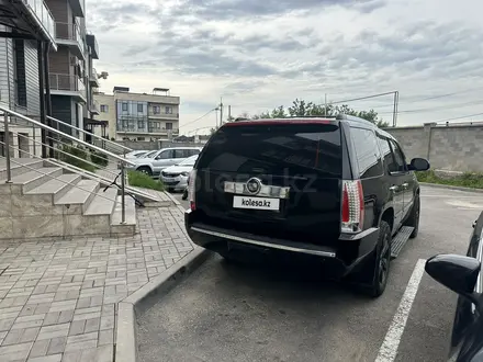 Cadillac Escalade 2008 года за 13 500 000 тг. в Алматы – фото 4