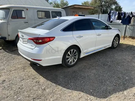 Hyundai Sonata 2017 года за 5 300 000 тг. в Уральск – фото 9