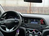 Hyundai Elantra 2019 годаүшін7 900 000 тг. в Алматы – фото 3