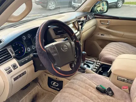 Lexus LX 570 2010 года за 20 700 000 тг. в Астана – фото 3