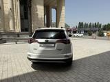 Toyota RAV4 2017 годаүшін11 950 000 тг. в Алматы – фото 4