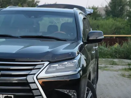 Lexus LX 570 2016 года за 38 000 000 тг. в Алматы – фото 4