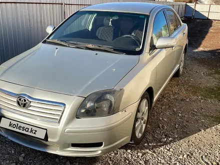 Toyota Avensis 2005 года за 3 200 000 тг. в Уральск – фото 2