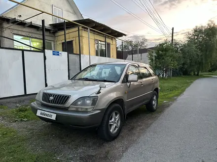 Toyota Harrier 1999 года за 4 444 444 тг. в Алматы – фото 2