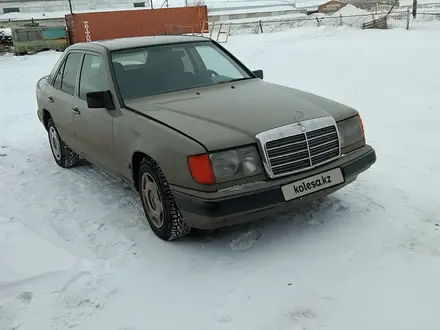 Mercedes-Benz E 200 1989 года за 1 450 000 тг. в Кокшетау – фото 3